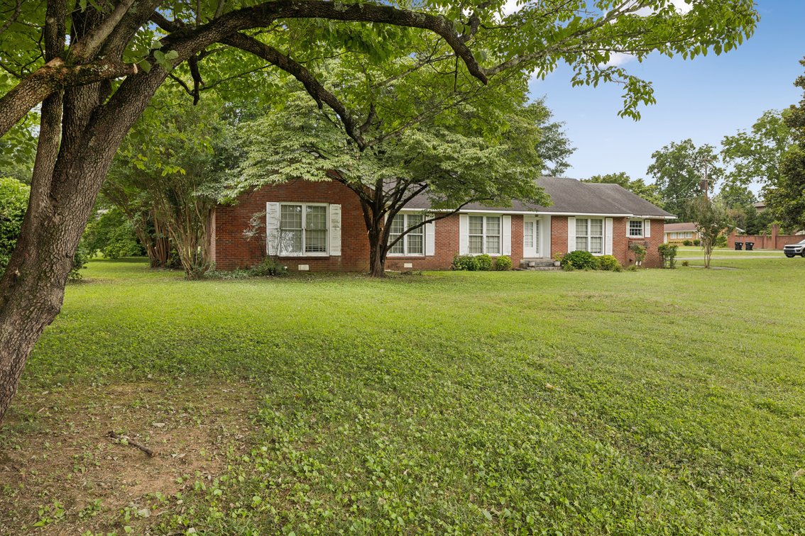 Image for 1700 East Main Street, Murfreesboro