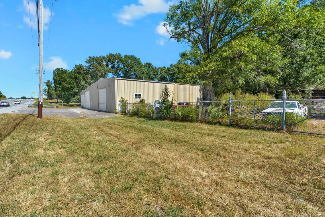 Image for 3130 & 3048 Woodbury Hwy, Manchester