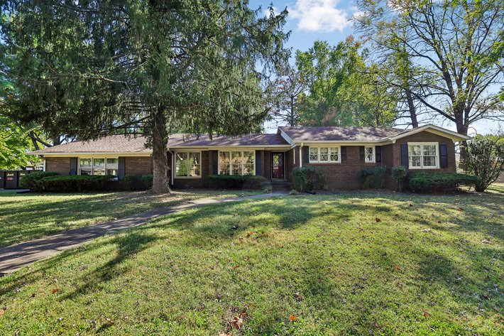 Image for 318 Falcon Drive, Murfreesboro