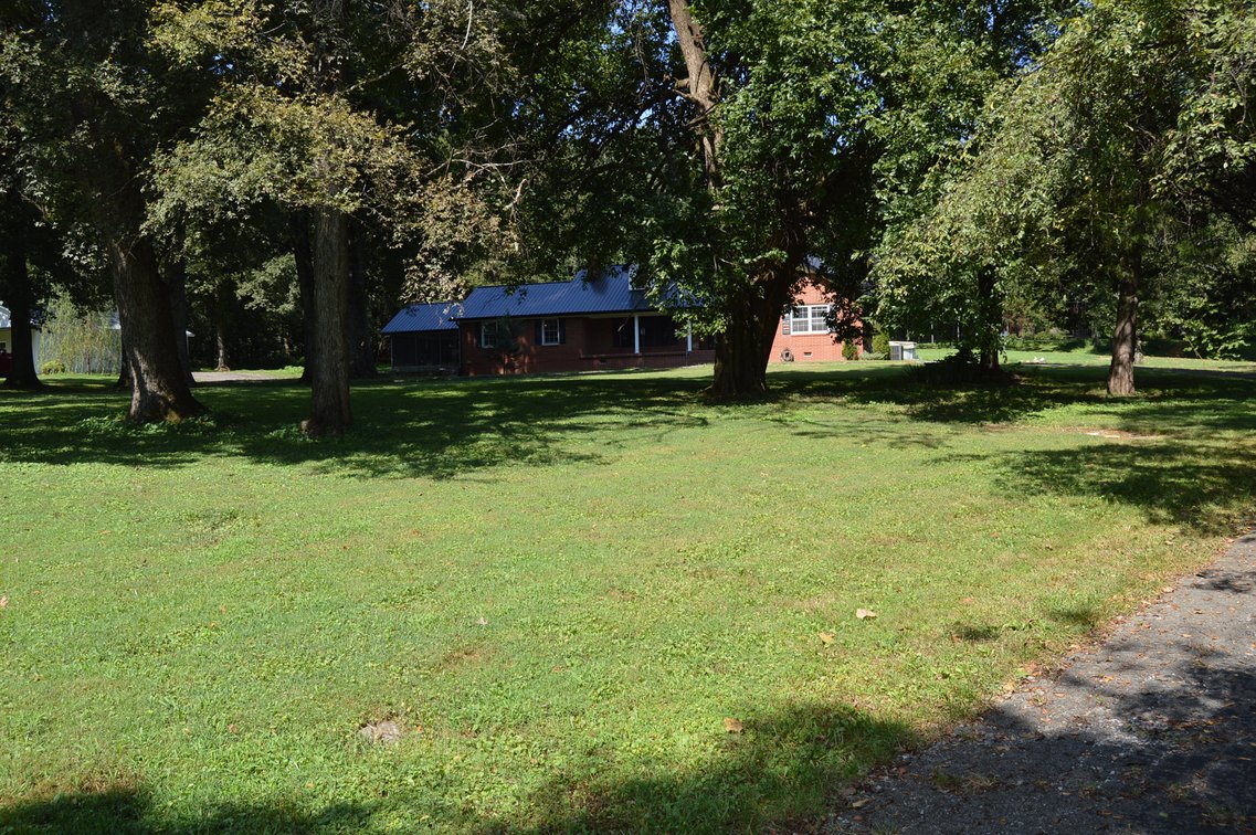 Image for 952 Old Fayetteville Hwy, Lynchburg