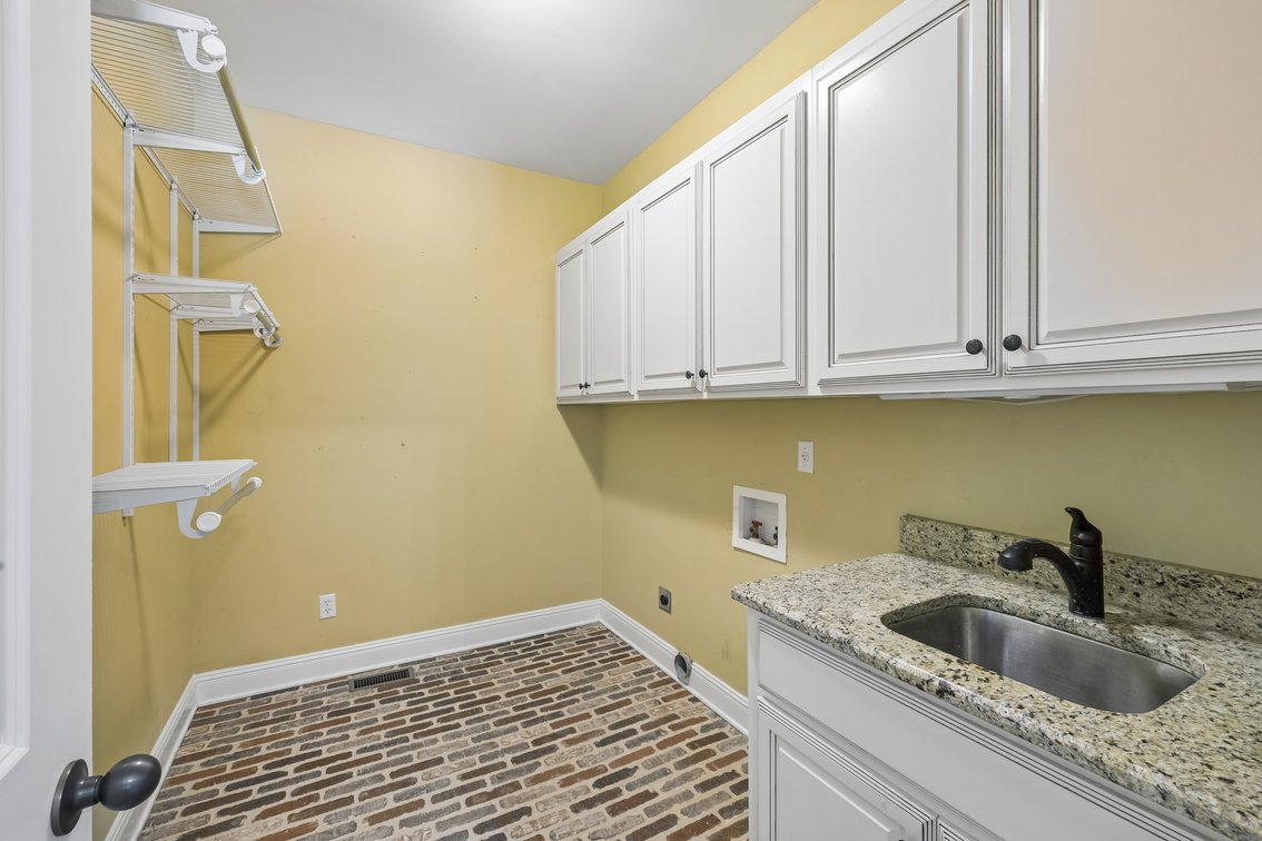 Image for 1032 Dogwood Lane, Burns