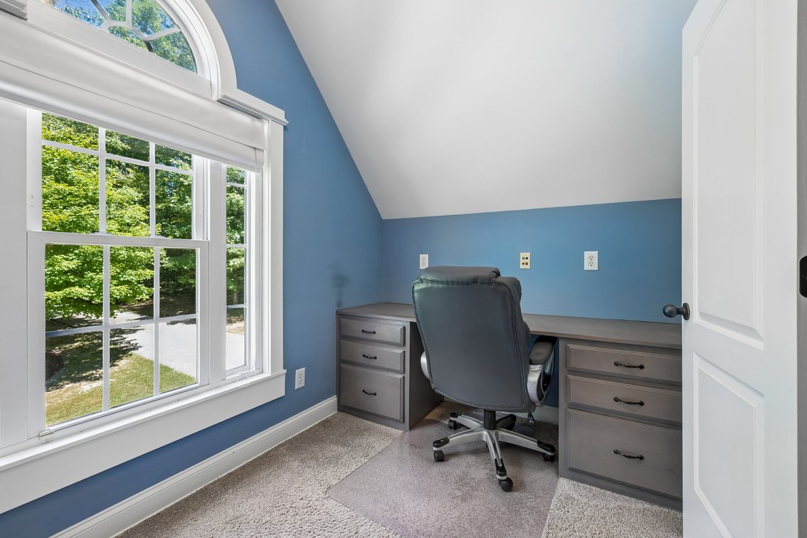 Image for 1032 Dogwood Lane, Burns