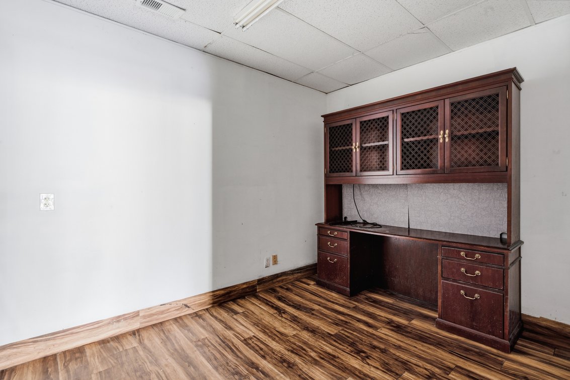 Image for 110 & 114 W. Main St, Woodbury