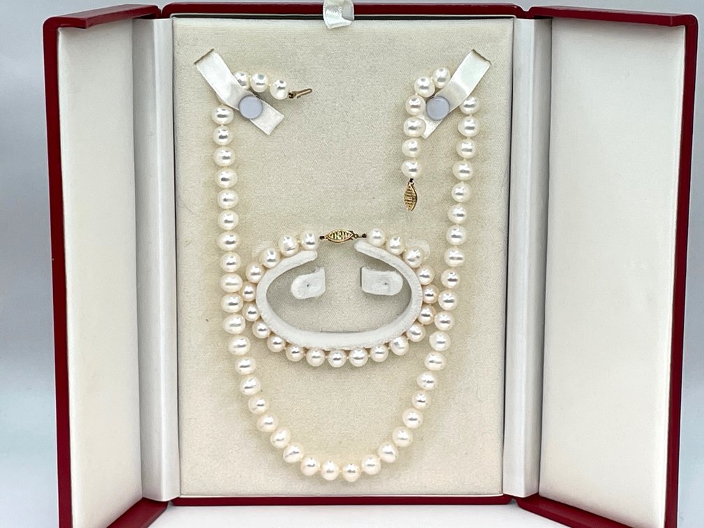Freshwater Pearl Necklace & Bracelet Set, 7–8mm, 14k Gold Clasp, White, in Original Box