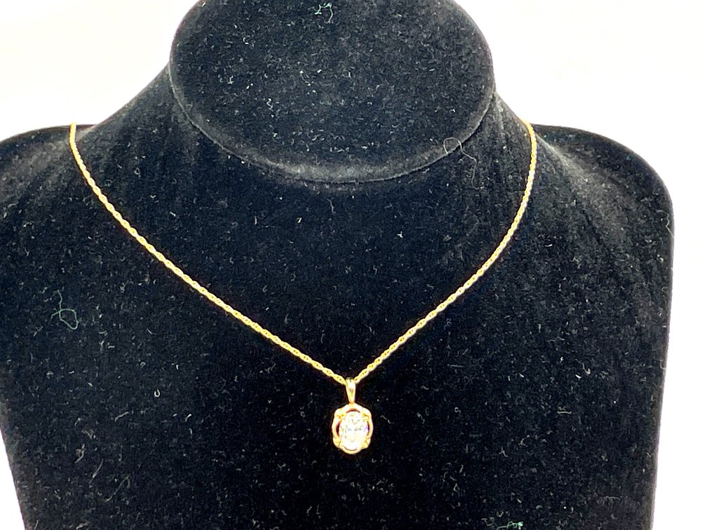 14K Yellow Gold Pendant Necklace, CZ Stone, Approximately 1.9 grams
