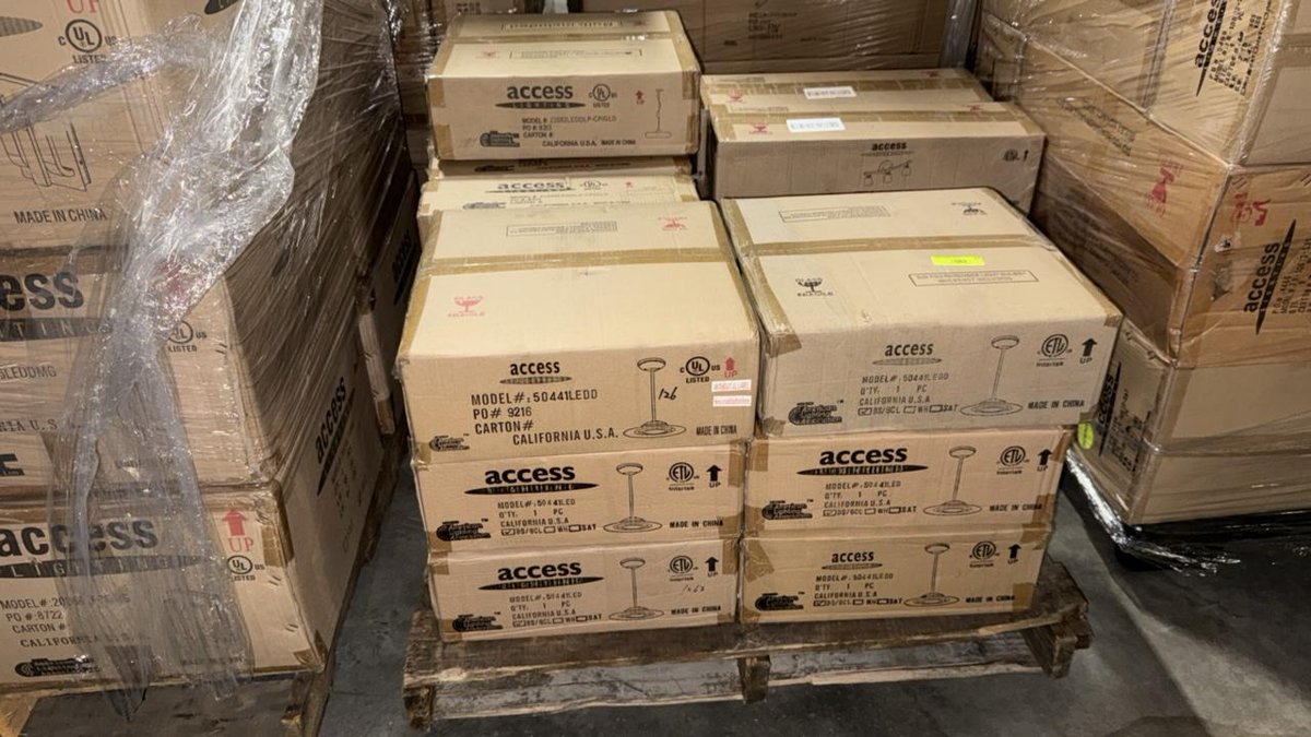 Access Lighting Lot: 50441LEDD LED Pendants, 23882LEDDLP Gold Pendants, FR-63113-CH Vanity Lights. Mixed Lot of New Lighting