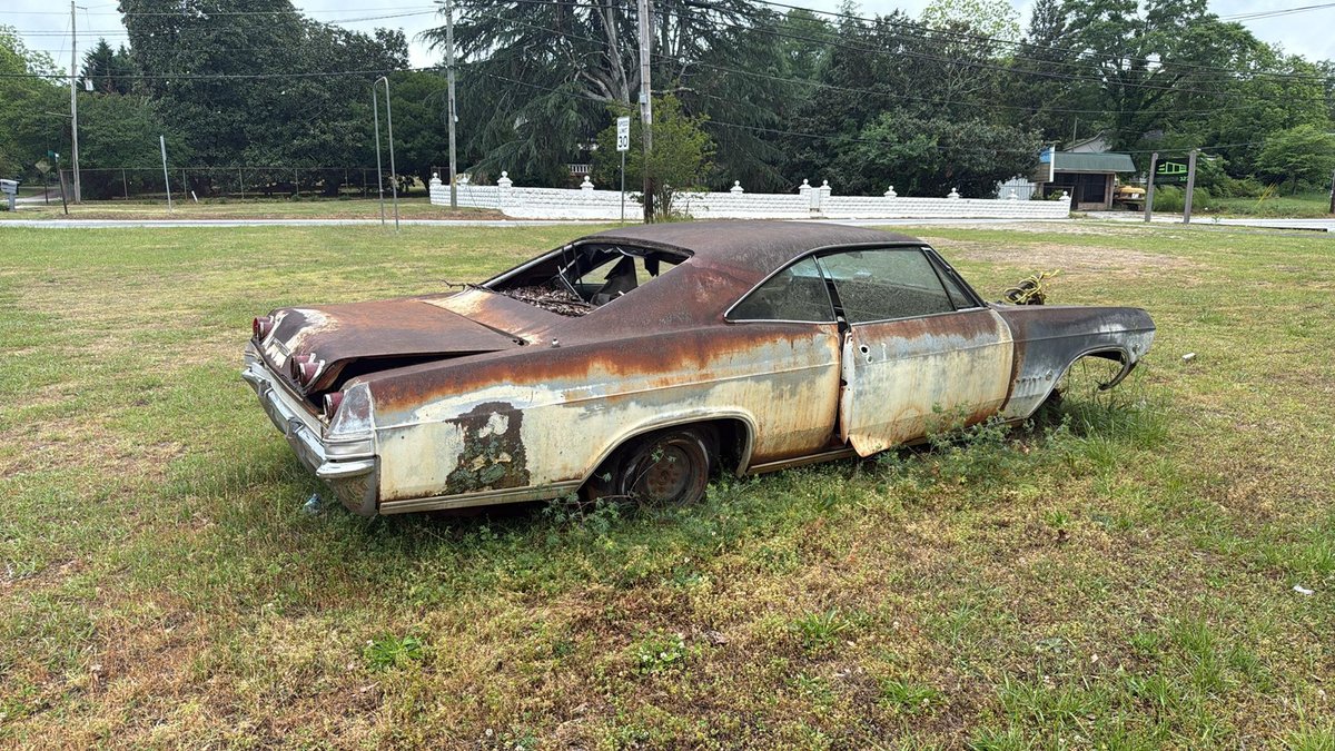 Chevrolet Impala 2-Door Hardtop Coupe Shell - No Title