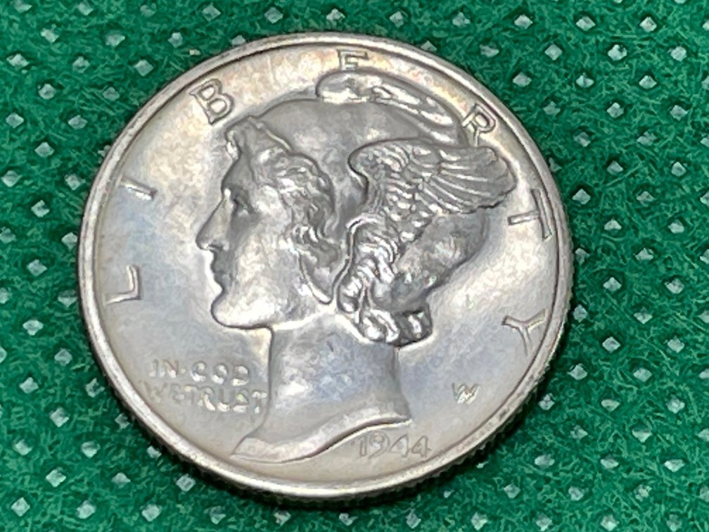 1944 Mercury Dime - Full Bands