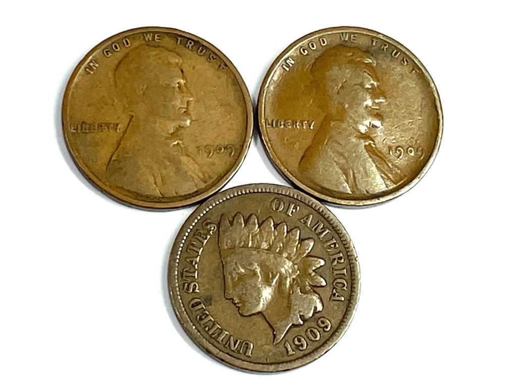 1909 Lincoln Wheat and Indian Head Cents - VG-F