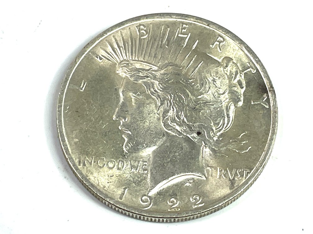 1922 Peace Silver Dollar - BU