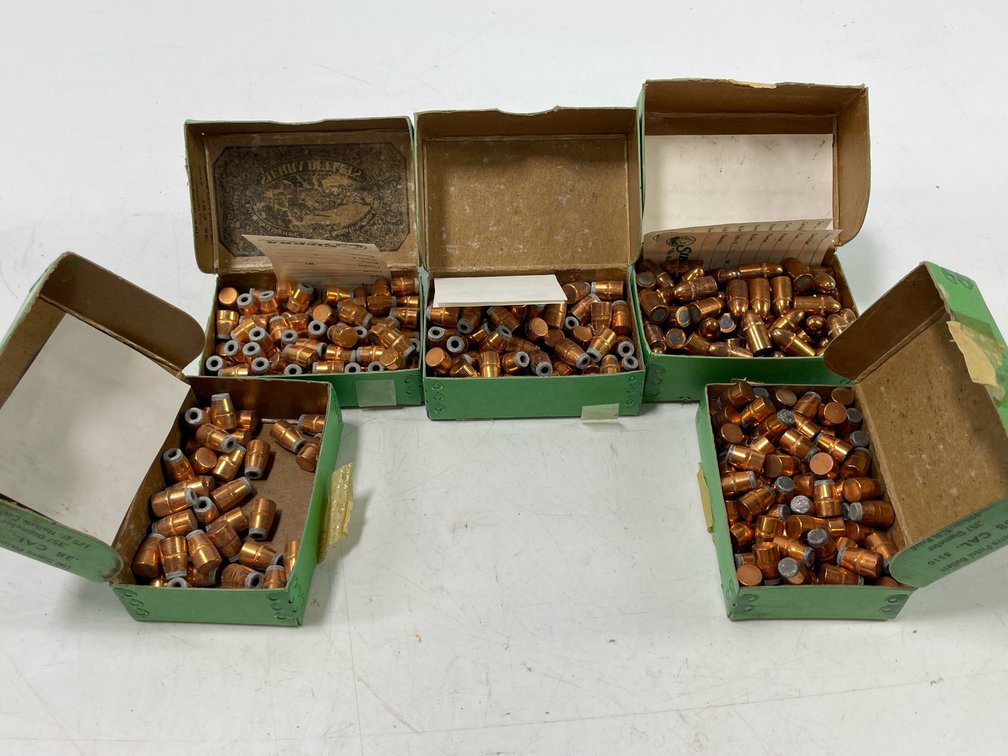 .38 Caliber - Five 100-count Boxes of Sierra 125-grain Pistol Bullets