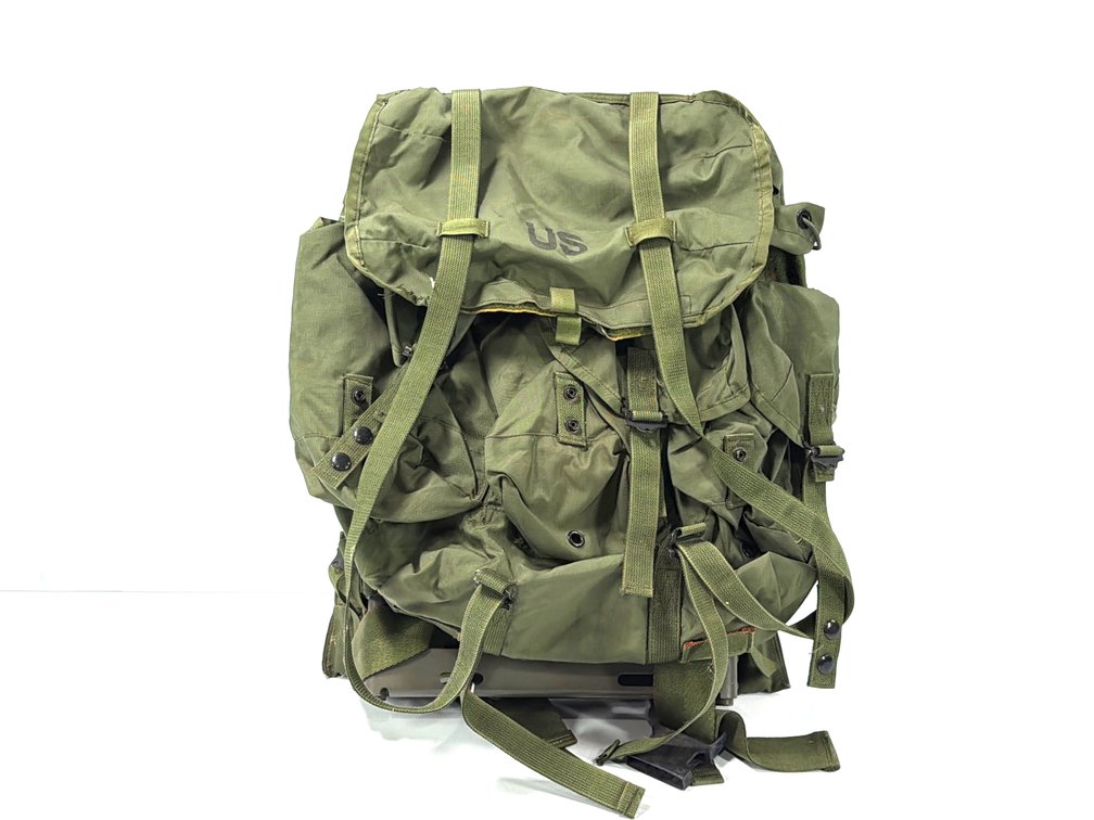 U.S. Military ALICE Field Pack with External Frame