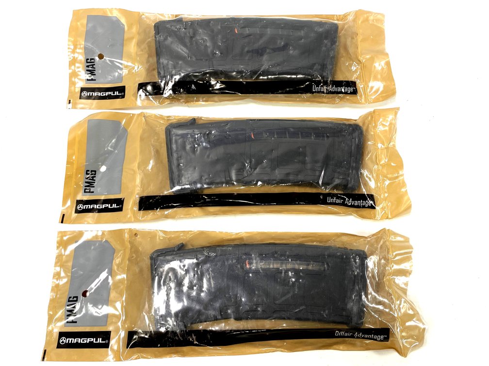 AR15/M16 - 3 Magpul PMAG 30 MagLevel 30-Round Magazines
