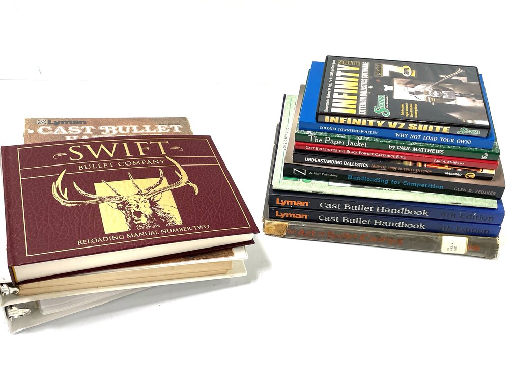 Lot of Reloading and Ballistics Manuals