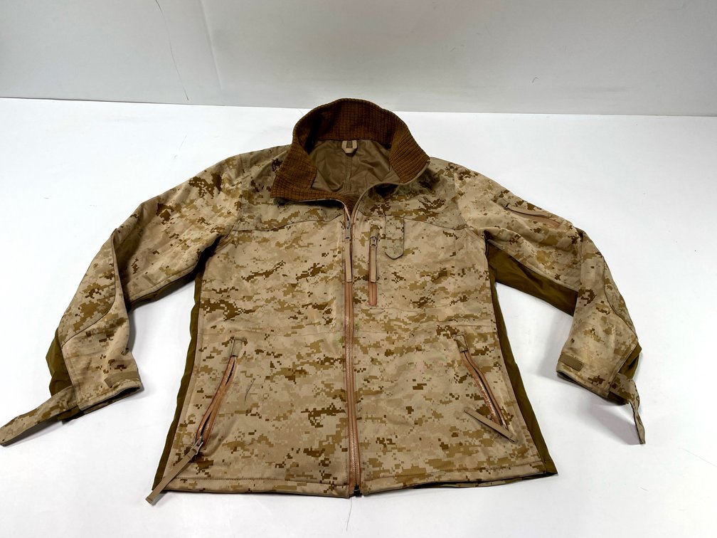 USMC Medium Combat Desert Jacket by 180s LLC