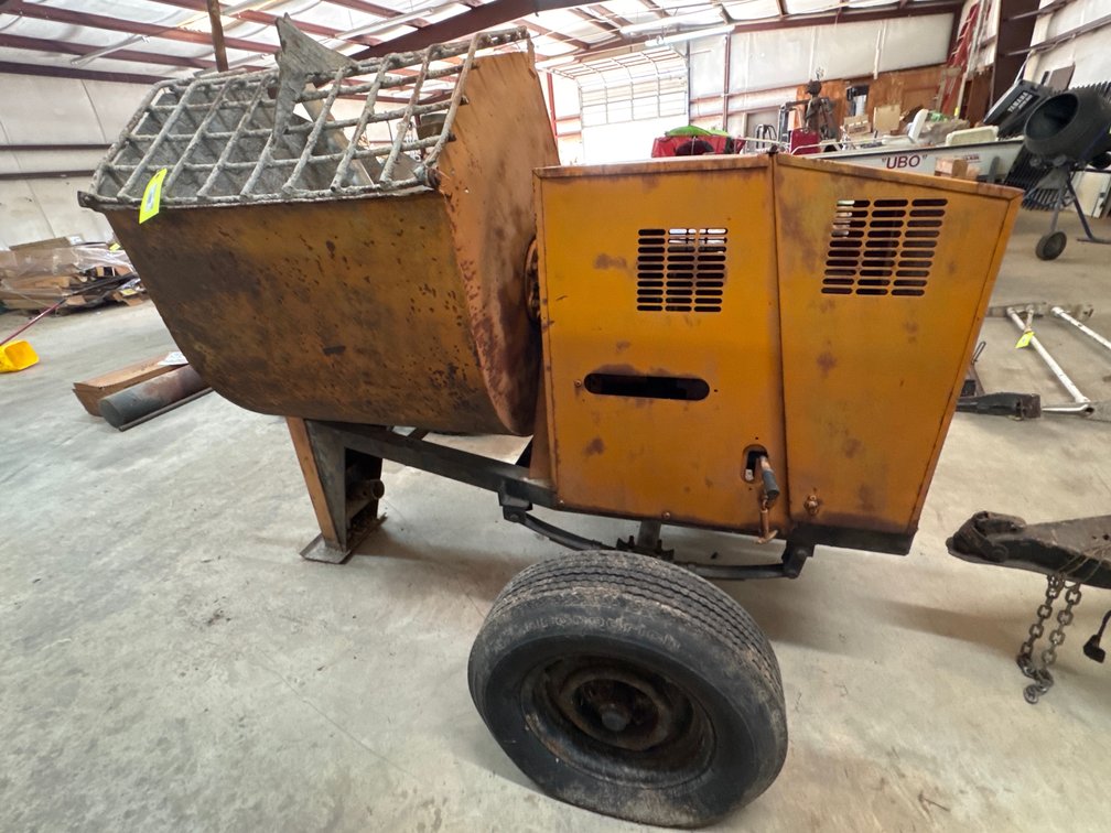 Towable Mortar Mixer with 8hp Briggs & Stratton Engine