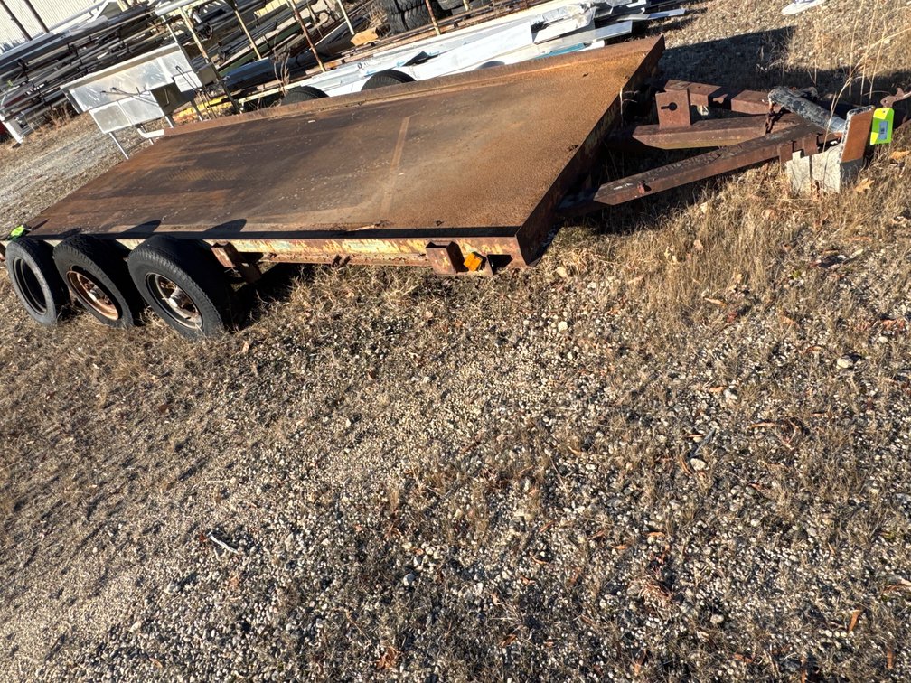 6’ x 15’ Dual Axle Flat Bed Trailer (No Title)