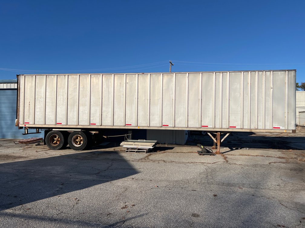 1973 Fruehauf Road Trailer (Title in Hand)