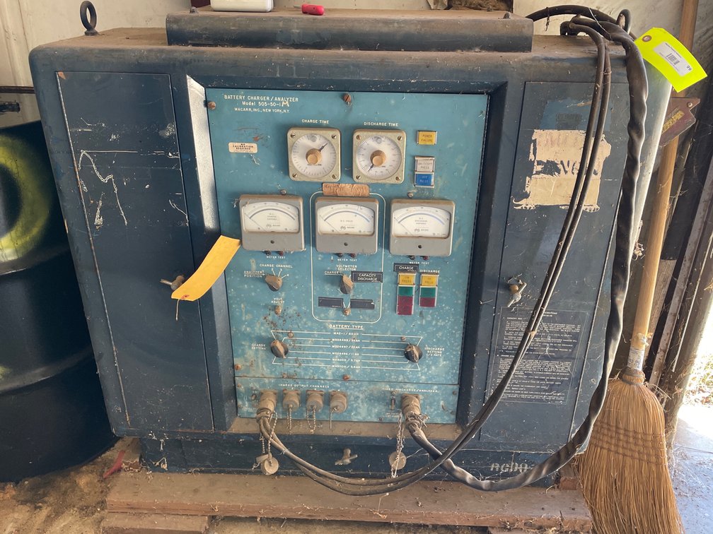 Battery Charger/Analyzer Model 505-50-1M