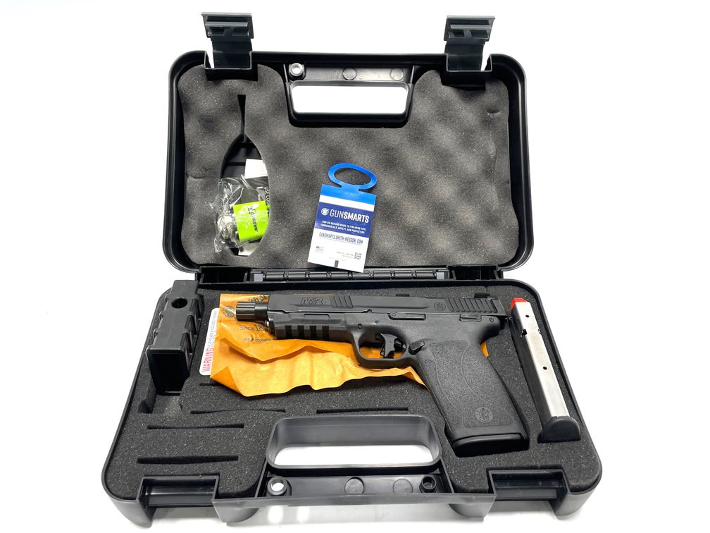 Smith & Wesson Model M&P5.7 Semi-Auto Pistol Chambered in 5.7x28mm (6495)