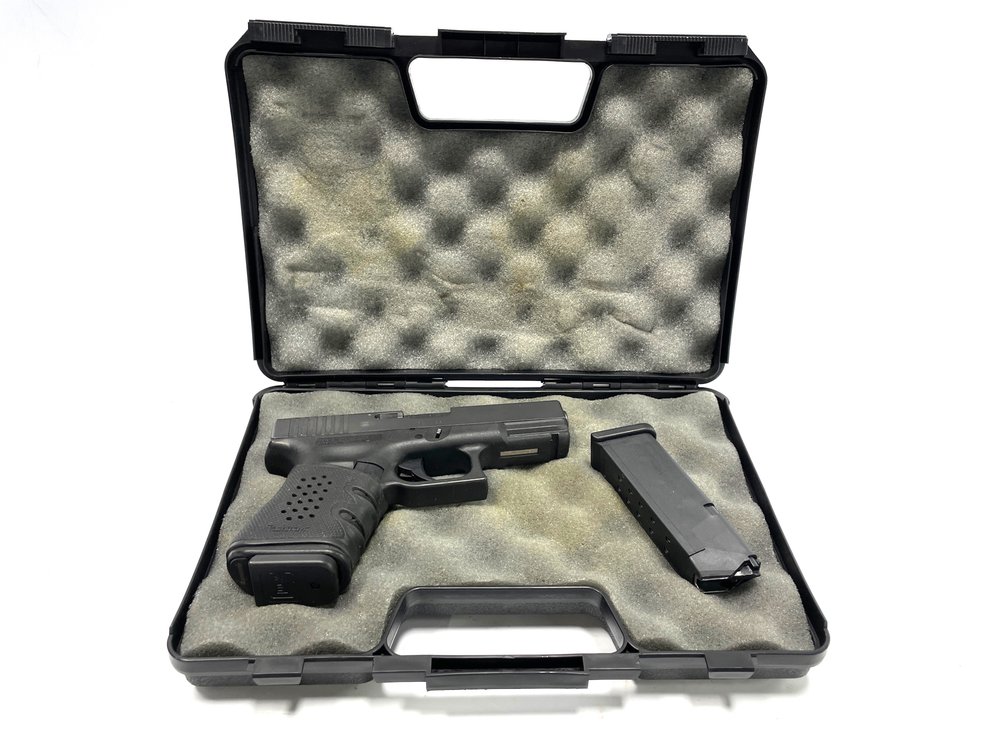 Glock Model 23 Gen 3 Semi-Auto .40 S&W Pistol (6302) 