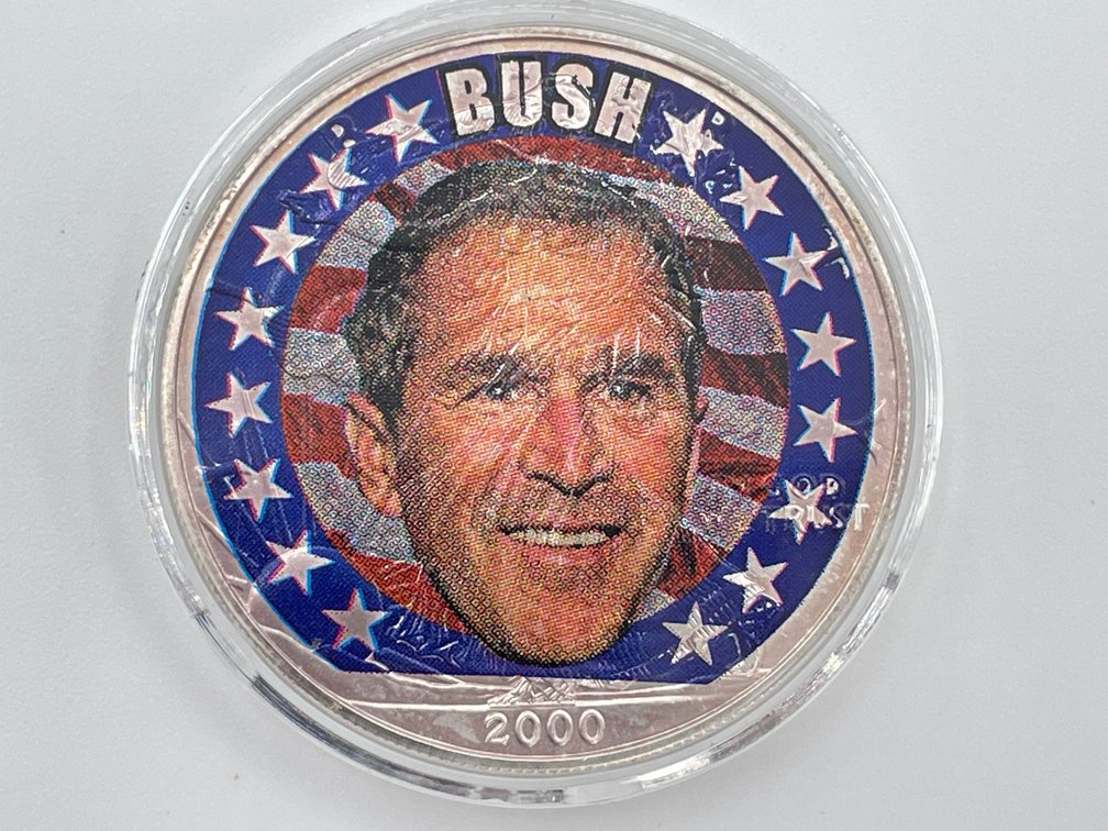 2000 George W Bush Colorized US Silver Eagle - 1 Ounce .999 Fine Silver