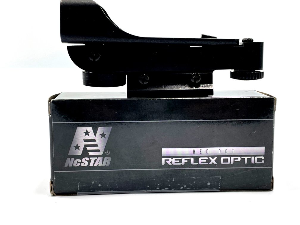 New NcStar Red Dot Reflex Sight with Weaver Mount.