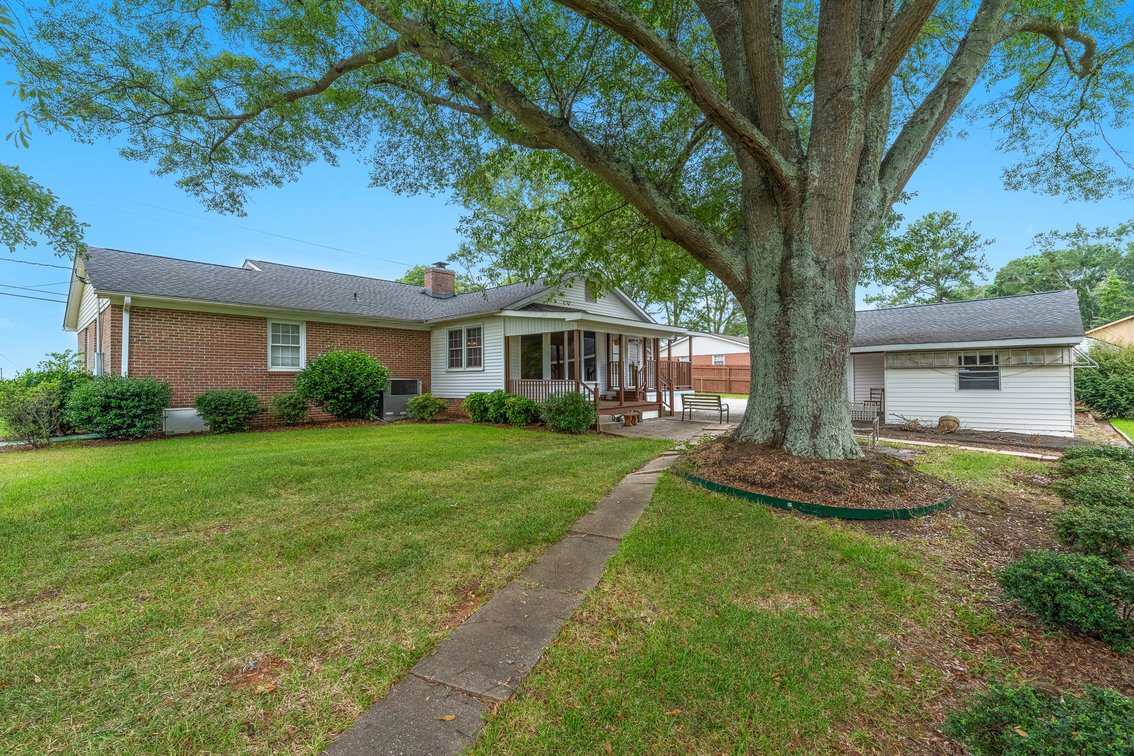 Image for Real Estate Auction: 1403 Fork Shoals Road, Greenville, SC