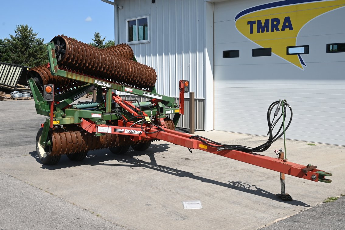 Brillion X-Fold Model X-108, 27’ Pulverizer Kisro Retirement