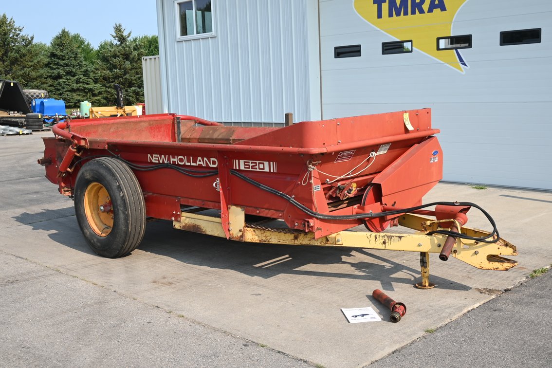 New Holland Model 520 Manure Spreader Kisro Retirement