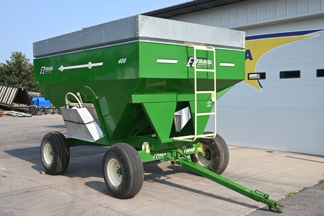 E-Z Trail Inc. Model 400 Gravity Wagon, Kisro Retirement