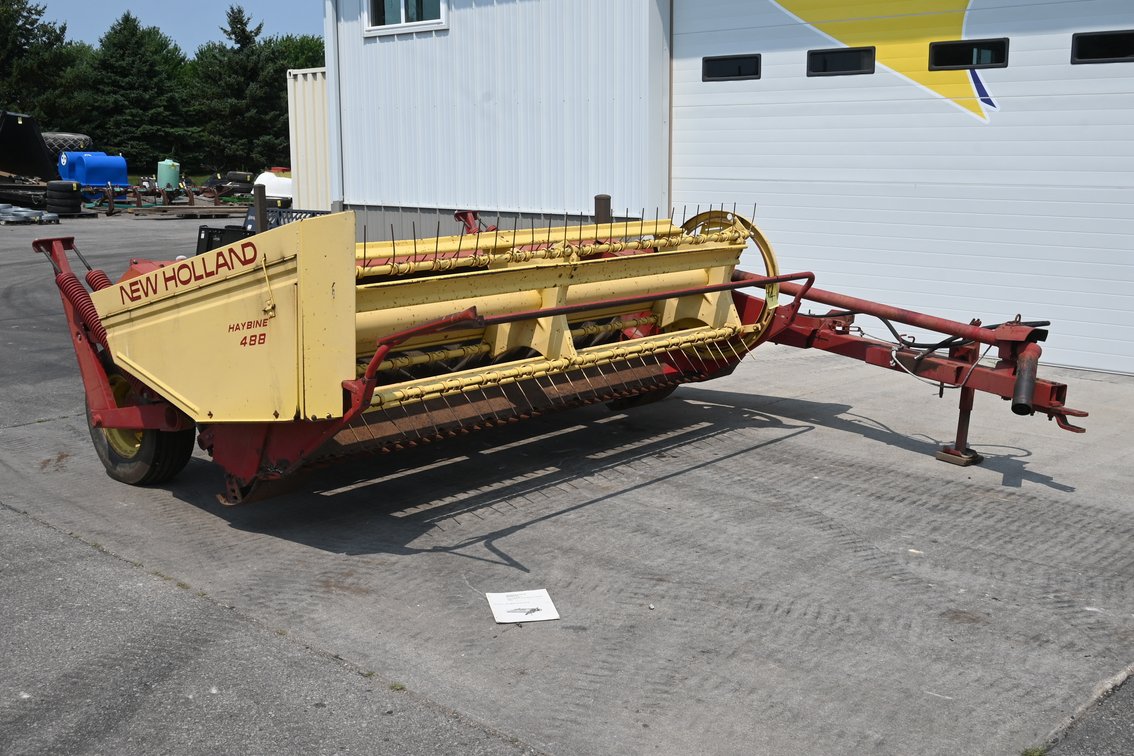 New Holland Model 488, 9’ Haybine, Kisro Retirement