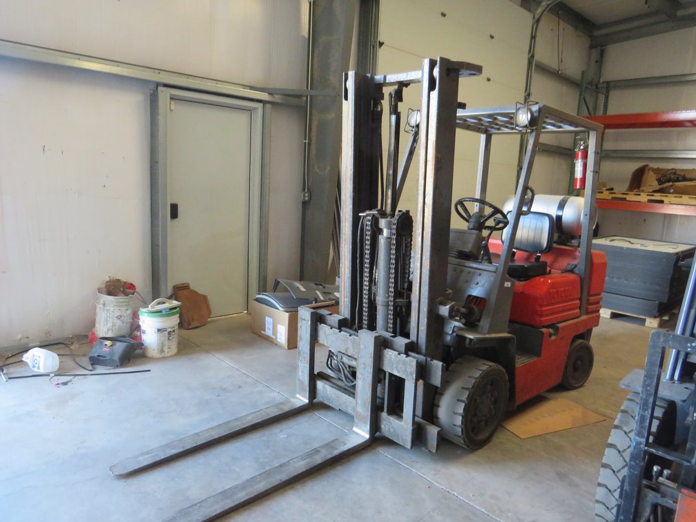 Toyota Model 5FGC30 Forklift