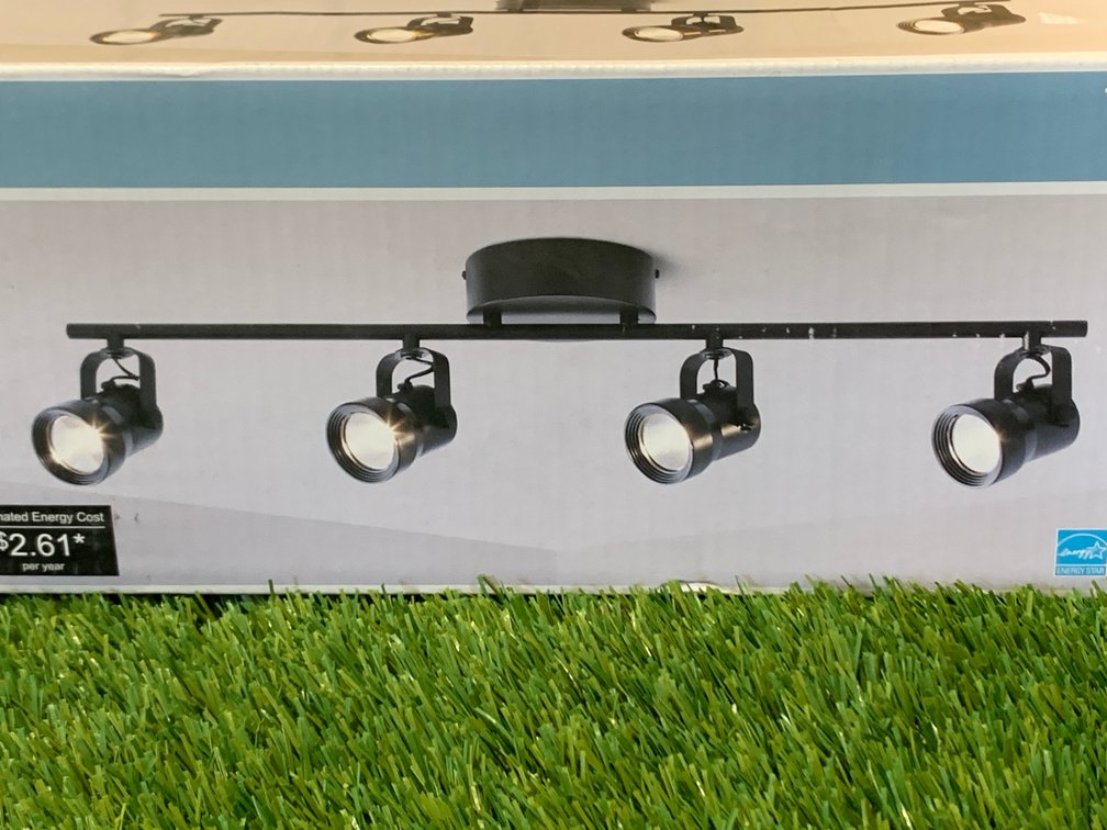 4 Light LED Directional Track fixture (355 degree) - Dimmable NEW