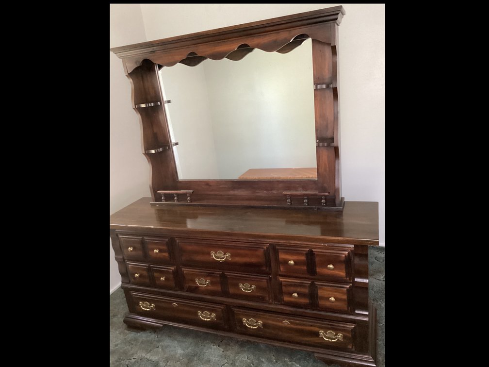Image for Curtiss Decket Estate Online Auction