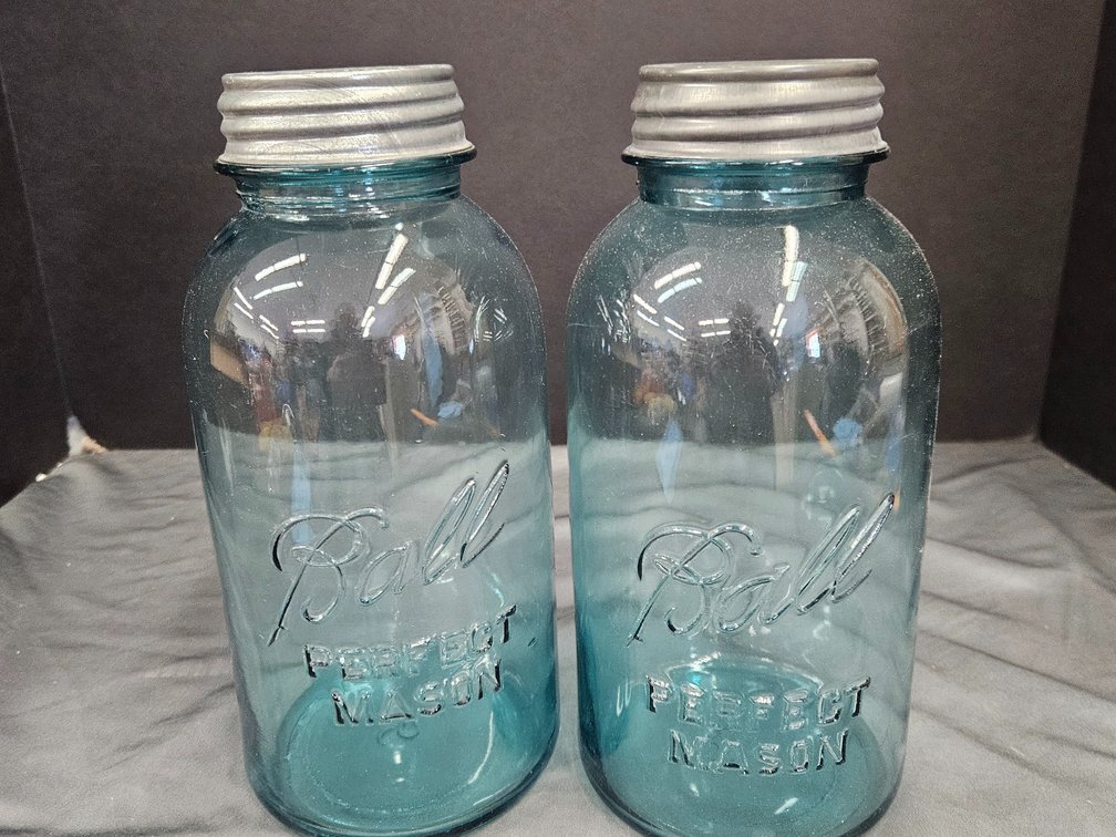 Image for Myran And Guest Downsizing Online Auction