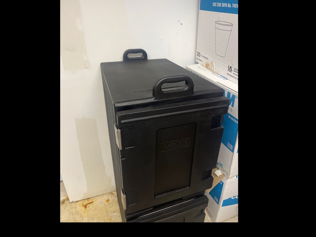 Carlisle Insulated Food Carrier