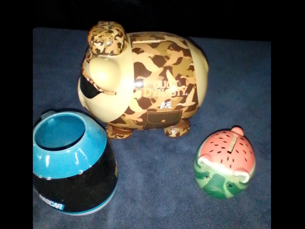 Piggie Banks&Cup