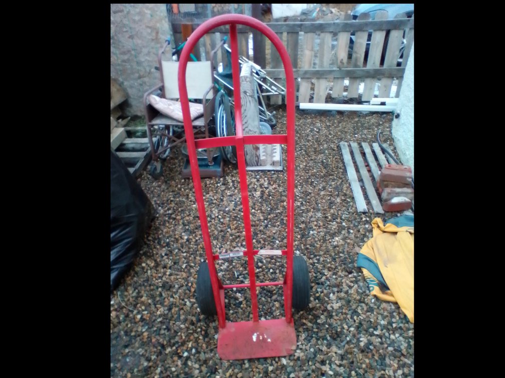 Two wheel dolly