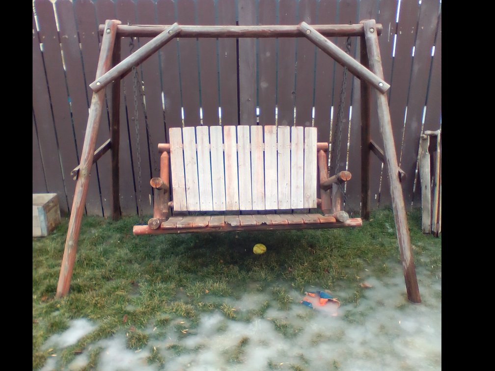 Yard swing