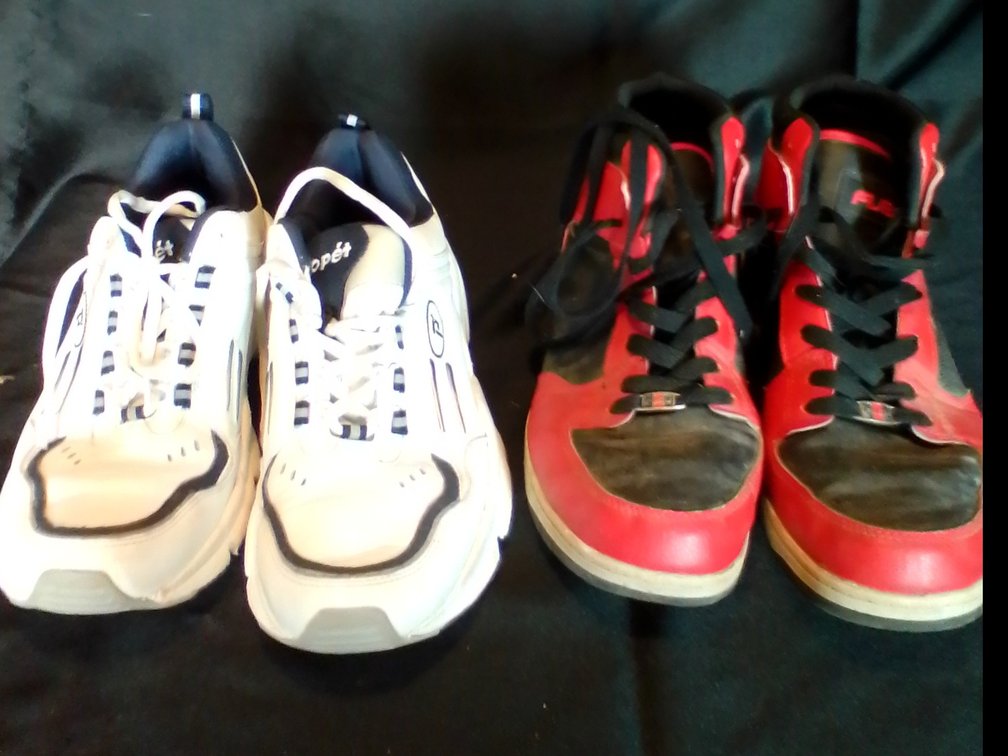 Men's shoes 11 and 10 1/2