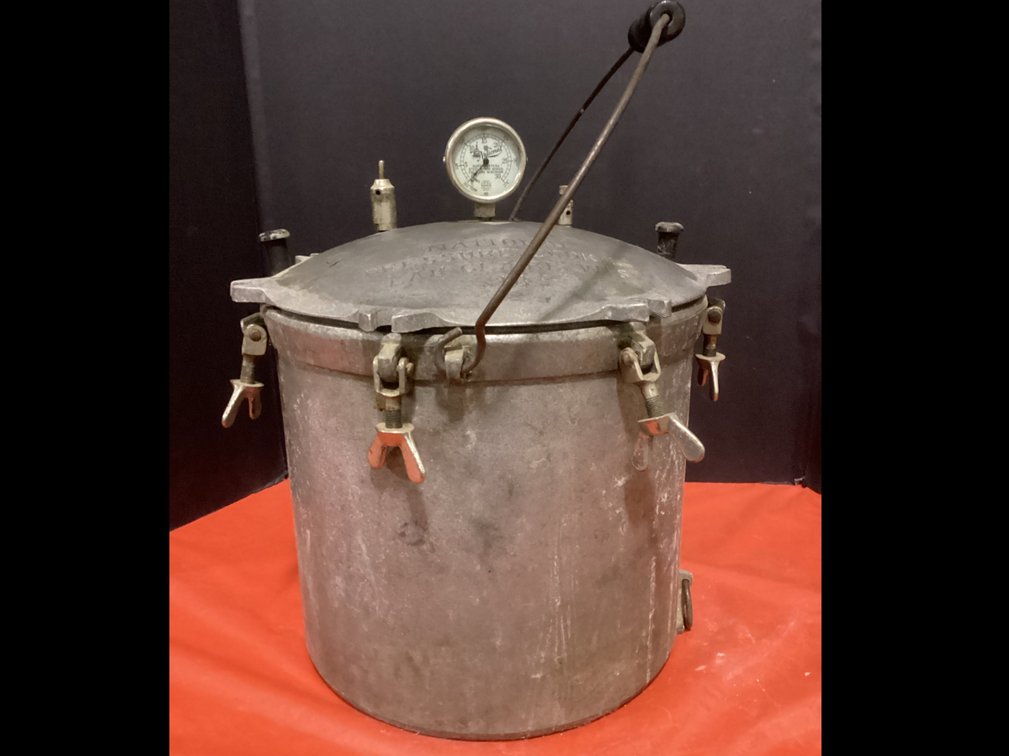 National Aluminum Pressure Cooker