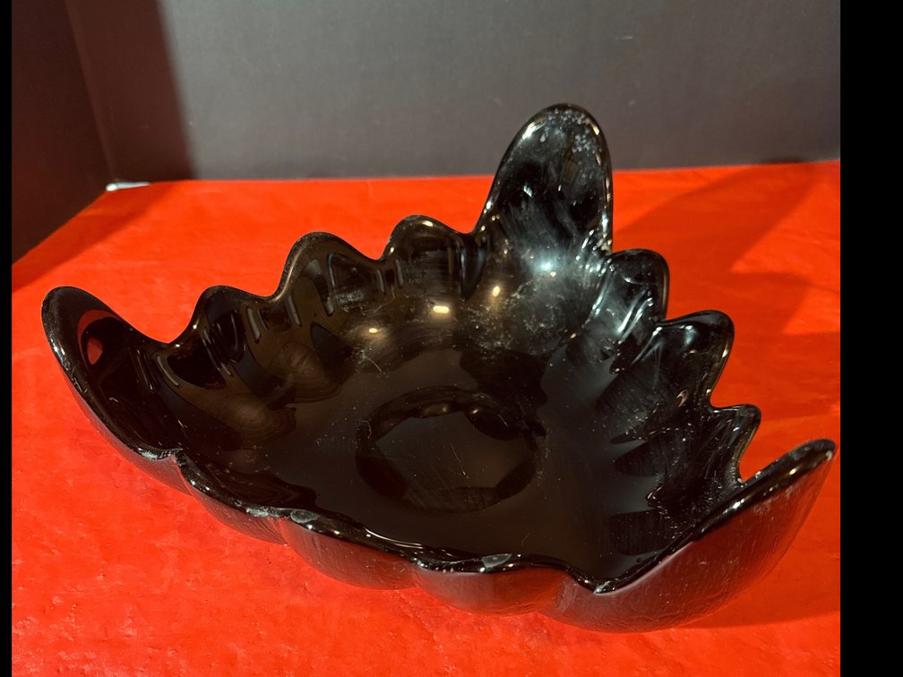 Tiara Indiana Glass Centerpiece