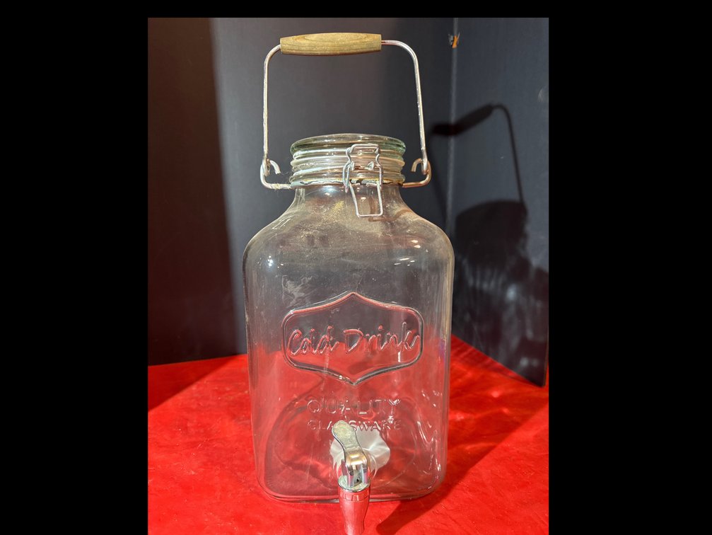 2 Gallon Glass Dispenser W/ Handle