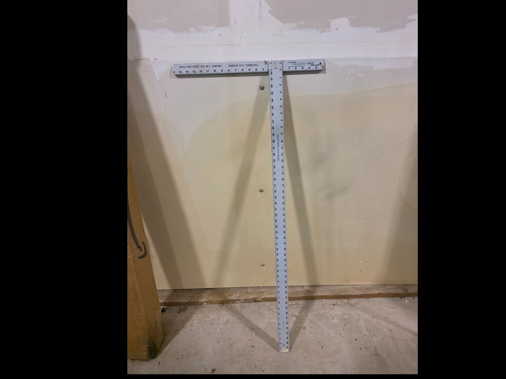 4Ft T-SQUARE