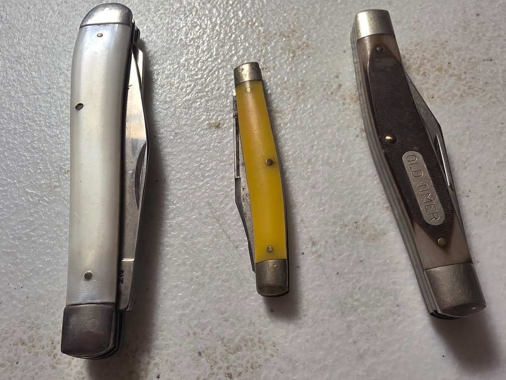 Pocket knives