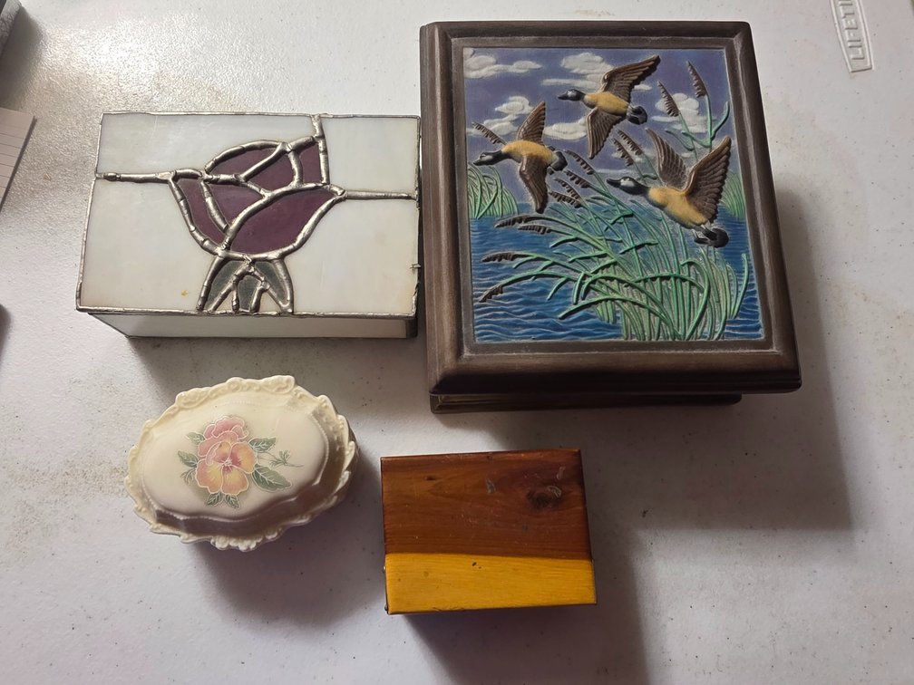 Trinket/Jewelry Boxes