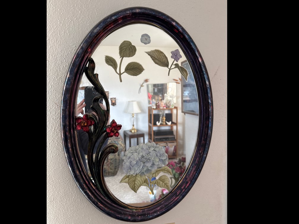 Oval Mirror