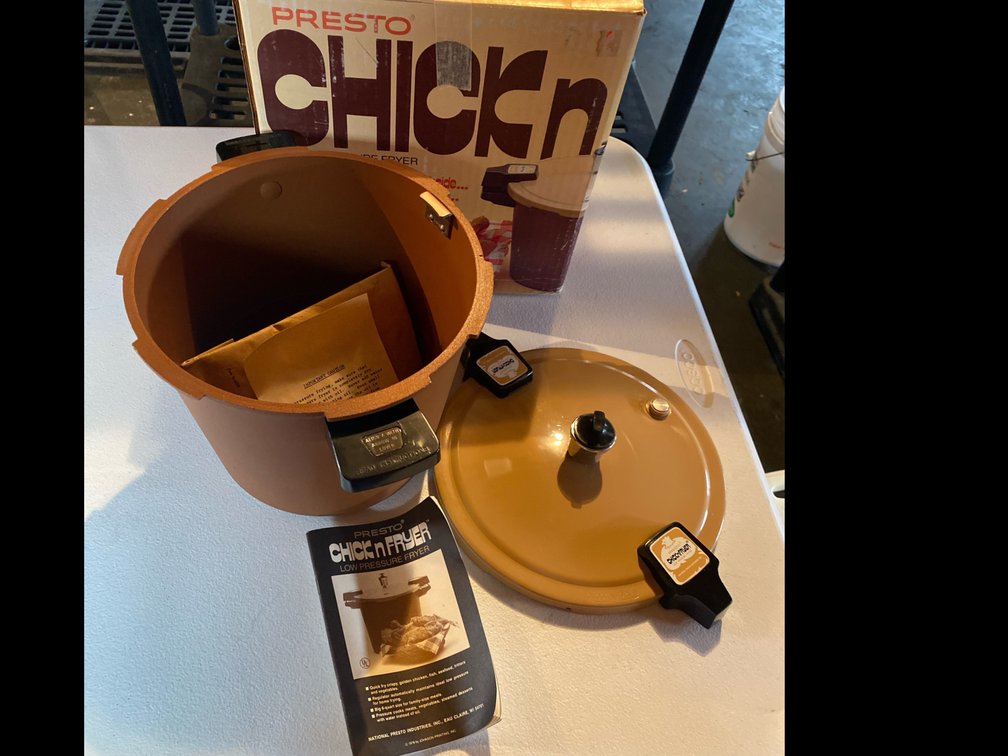 Presto ChikN Low Pressure Fryer & Presto Fry Baby