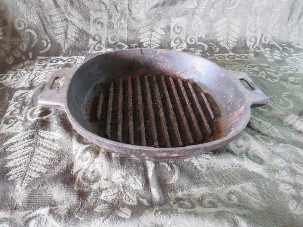 PC 12” Cast Iron Griddle